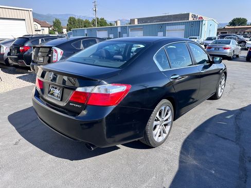 Used 2014 Honda Accord Sport image 3