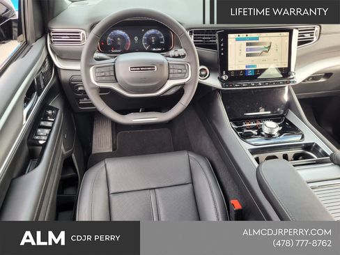 New 2026 Jeep Grand Wagoneer Limited AWD/4WD image 10