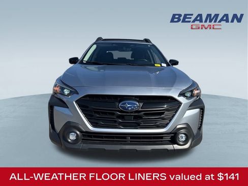 Used 2024 Subaru Outback Onyx Edition XT image 2