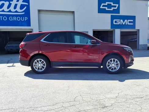 Used 2023 Chevrolet Equinox LT AWD/4WD image 9