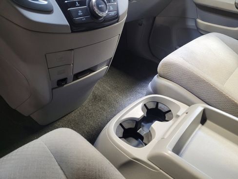 Used 2014 Honda Odyssey EX image 26
