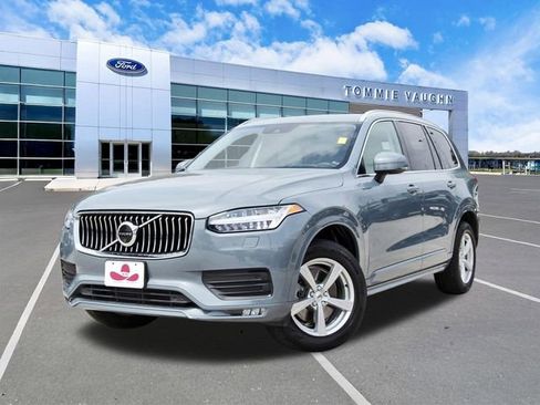 Used 2020 Volvo XC90 T5 Momentum FWD image 1