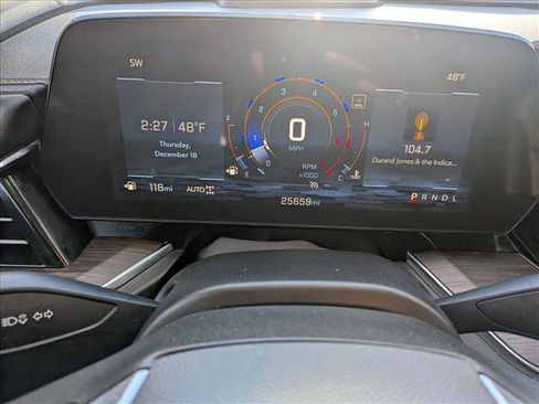 Used 2025 Chevrolet Tahoe LT image 12