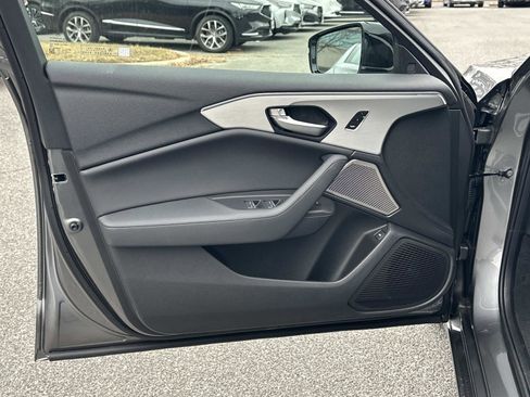 Certified 2025 Acura TLX w/ Technology Package image 17