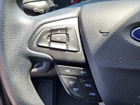 Used 2017 Ford Escape SE FWD image 22