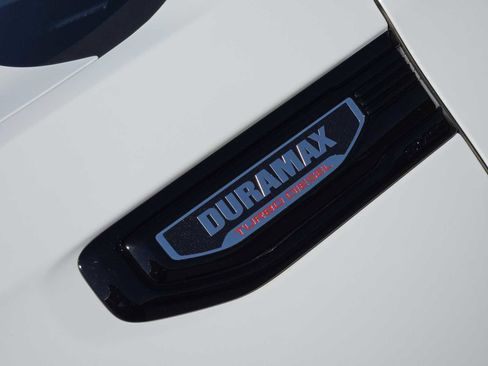 Certified 2022 GMC Sierra 1500 Elevation w/ Preferred Package image 10