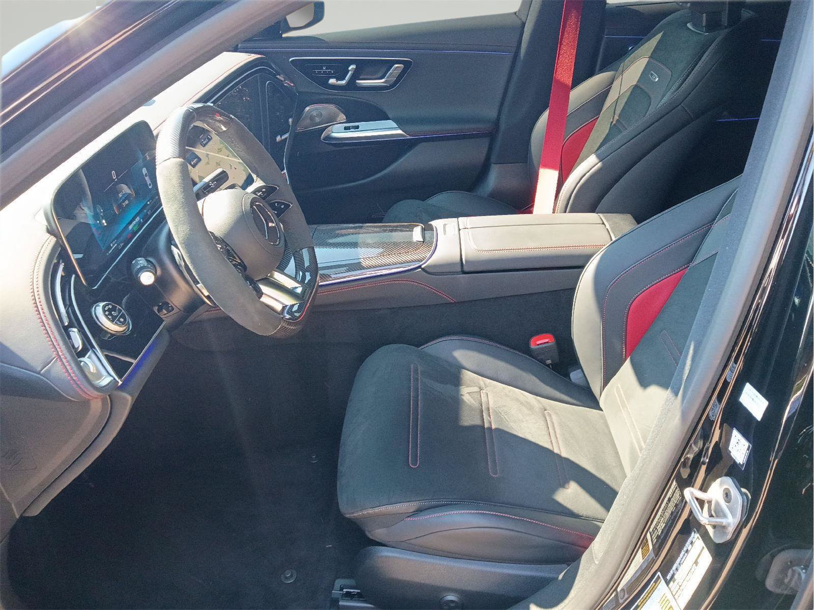 Used 2026 Mercedes-Benz E 53 AMG e 4MATIC Sedan image 26