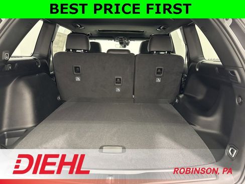 New 2026 Jeep Grand Cherokee Laredo image 9