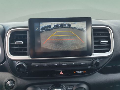 New 2026 Hyundai Venue SEL FWD image 23