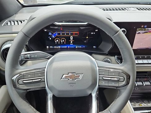 New 2026 Chevrolet Colorado ZR2 AWD/4WD image 14