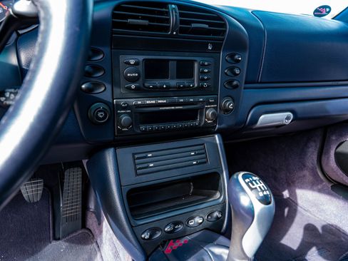 Used 2003 Porsche 911 Targa image 39