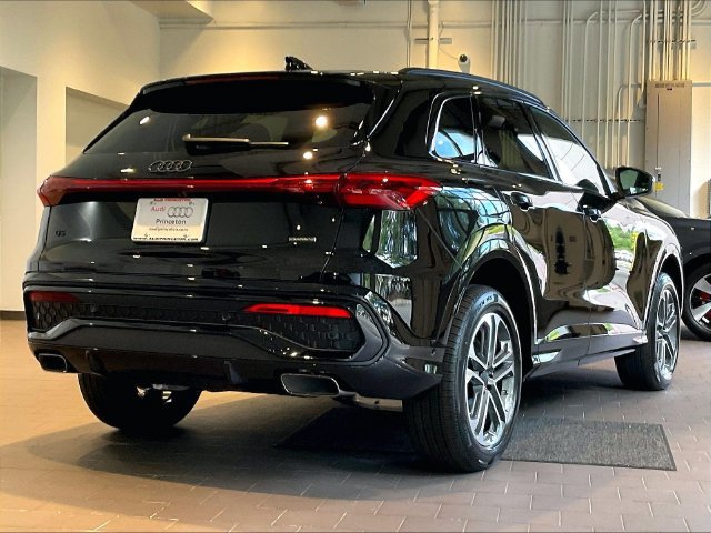 New 2026 Audi Q5 2.0T AWD/4WD image 2