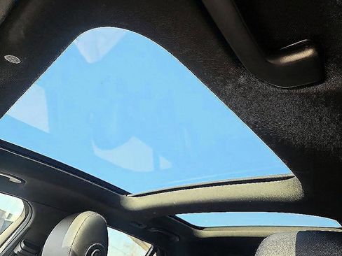 Used 2022 Mercedes-Benz GLC 300 image 26