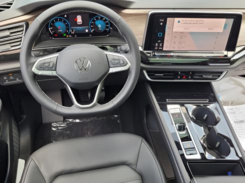 New 2026 Volkswagen Atlas SEL AWD/4WD image 10