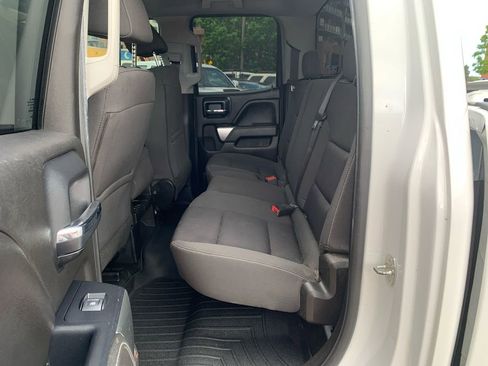 Used 2018 Chevrolet Silverado 1500 LT AWD/4WD image 14