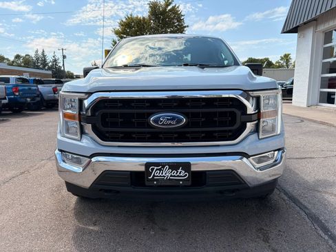 Used 2021 Ford F150 XLT w/ Equipment Group 301A Mid AWD/4WD image 3