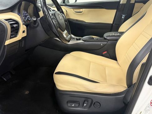 Used 2016 Lexus NX 200t FWD image 11