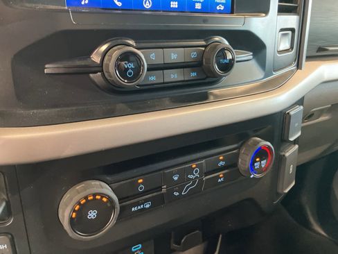 Used 2023 Ford F150 XLT w/ XTR Package image 19