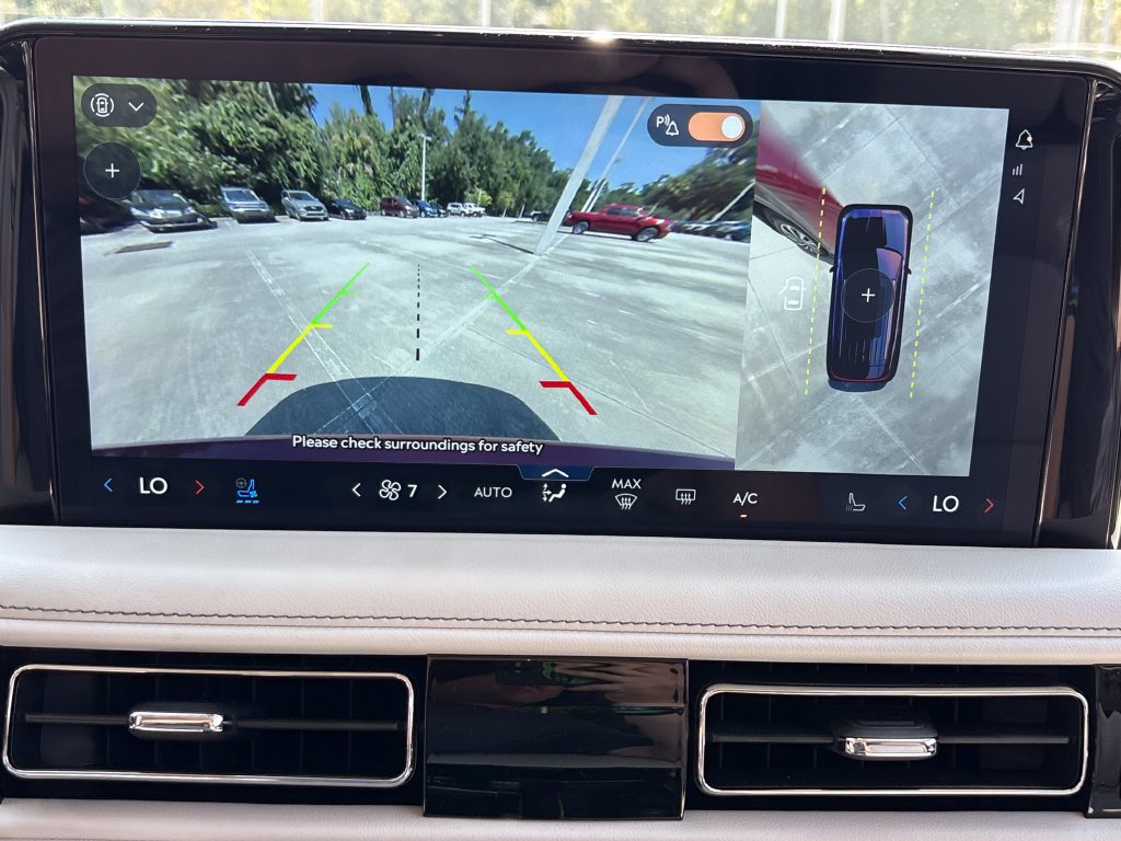 Used 2025 Lincoln Aviator 2WD w/ Equipment Group 101A image 28