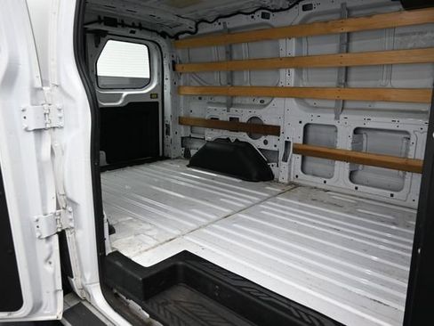 Certified 2022 Ford Transit 250 Low Roof w/ Exterior Upgrade Package RWD image 28