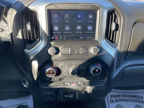 Used 2022 Chevrolet Silverado 2500 LT w/ Convenience Package image 8