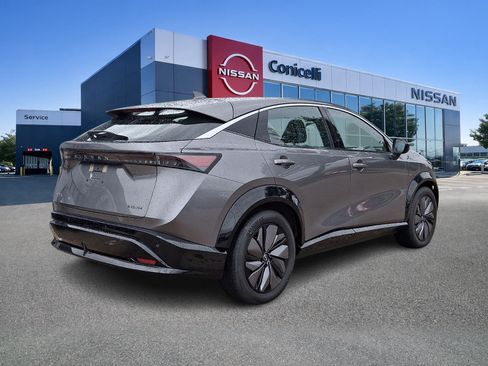 Certified 2023 Nissan Ariya FWD image 6