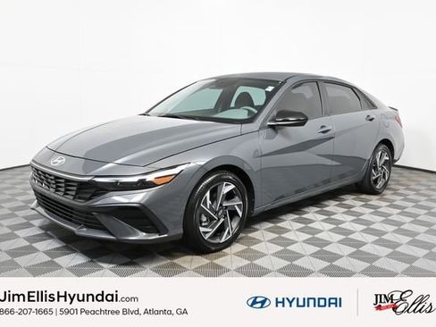 Certified 2025 Hyundai Elantra SEL image 1