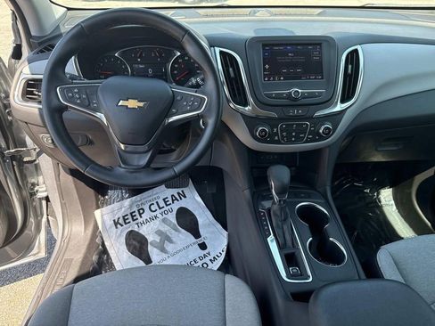 Used 2024 Chevrolet Equinox LT image 12