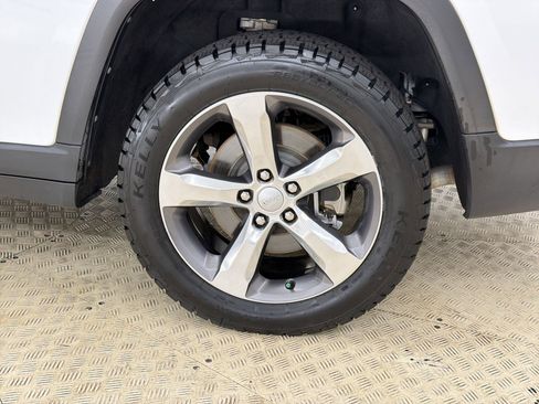 Used 2021 Jeep Grand Cherokee L Limited image 12