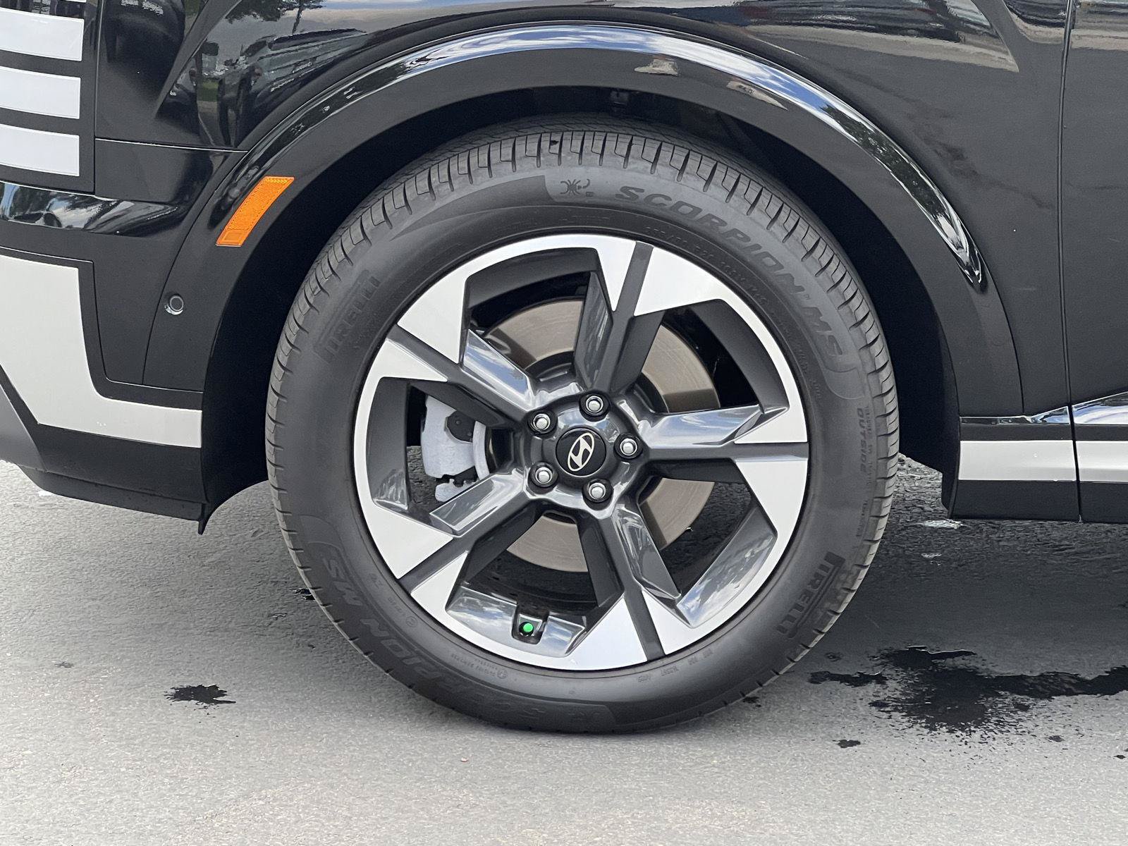 Certified 2026 Hyundai Palisade Limited AWD/4WD image 21