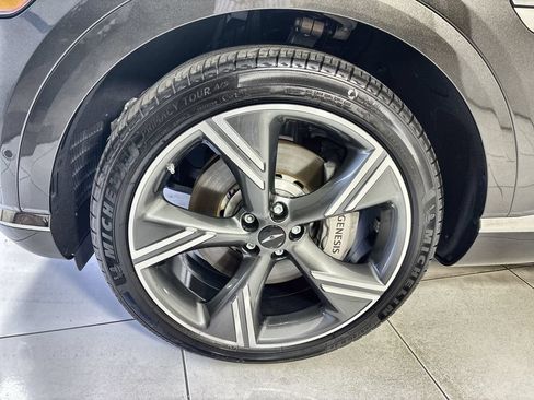 Used 2025 Genesis GV80 3.5T Prestige AWD/4WD image 19
