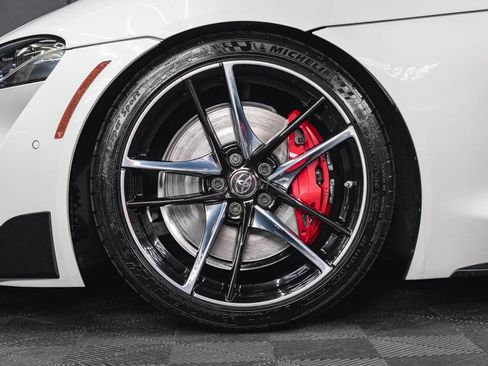 Used 2020 Toyota Supra Premium w/ Driver Assist Package image 15