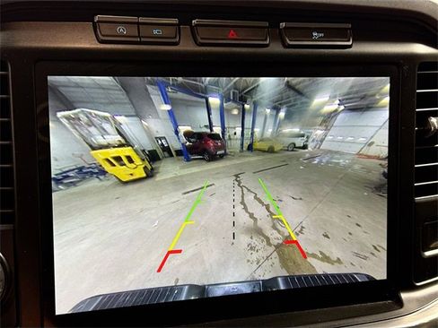 Used 2021 Ford F150 Lariat w/ Equipment Group 502A High image 16