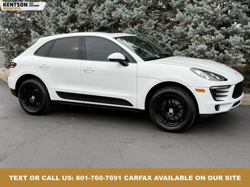 Used 2018 Porsche Macan image 12