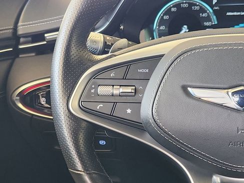 Used 2023 Genesis GV70 2.5T w/ Sport Prestige Package image 29