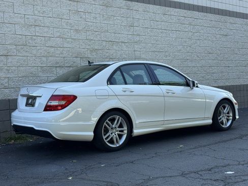 Used 2014 Mercedes-Benz C 250 Sedan image 16