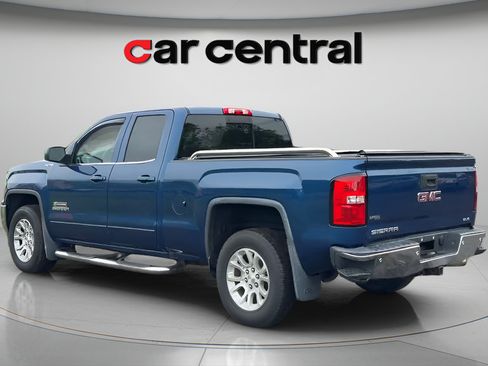 Used 2017 GMC Sierra 1500 SLE w/ Max Trailering Package AWD/4WD image 3