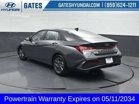 Certified 2024 Hyundai Elantra SEL FWD image 8