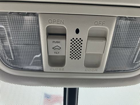 Used 2016 Honda CR-V EX-L image 29