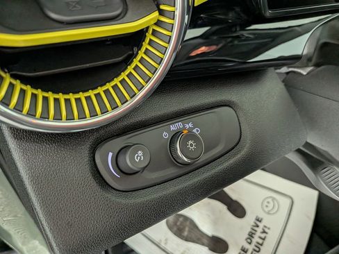 Certified 2025 Chevrolet Trax ACTIV w/ Driver Confidence Package image 20