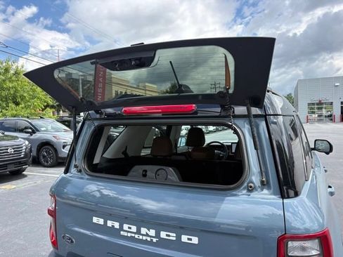 Used 2025 Ford Bronco Sport Outer Banks w/ Outer Banks Tech Package+ AWD/4WD image 28