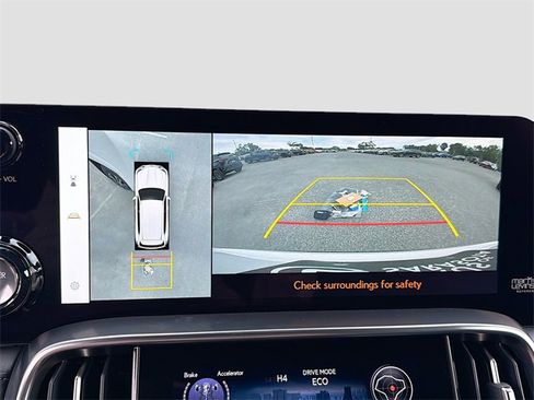 New 2026 Lexus LX 700h Luxury image 36