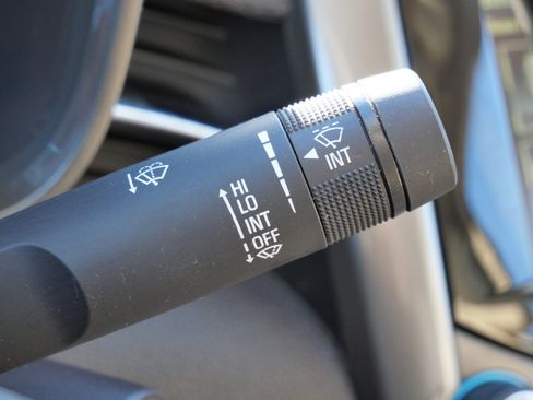 Used 2013 Chevrolet Malibu LT image 33