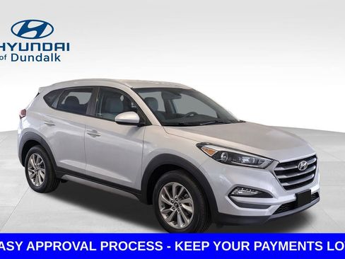 Used 2016 Hyundai Tucson SE w/ Option Group 02 FWD image 3
