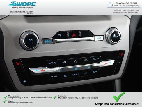 Used 2024 Ford Explorer XLT w/ Equipment Group 202A AWD/4WD image 22