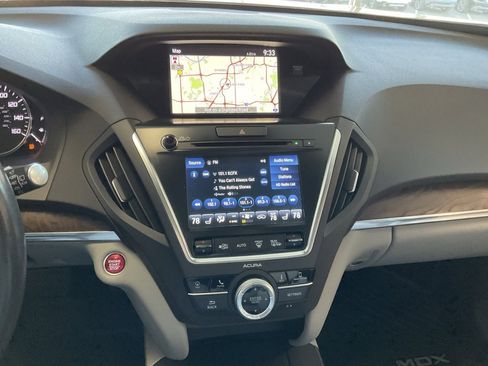 Used 2020 Acura MDX SH-AWD w/ Technology Package image 16