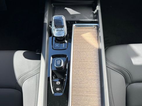 New 2026 Volvo XC60 B5 Plus w/ Climate Package image 13