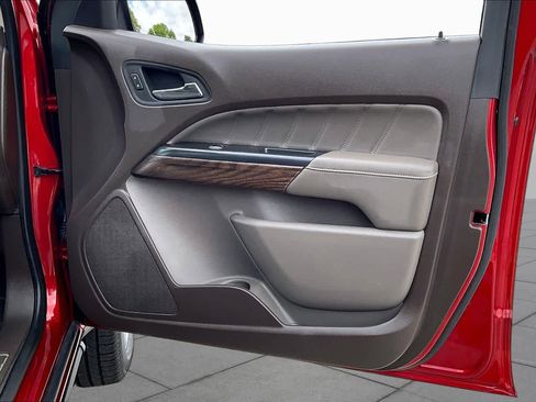 Certified 2022 GMC Canyon Denali AWD/4WD image 24