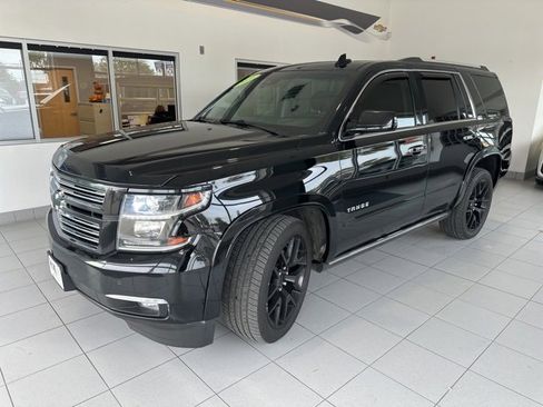 Used 2016 Chevrolet Tahoe LTZ image 3
