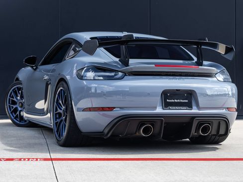 Used 2023 Porsche 718 Cayman GT4 RS RWD image 3